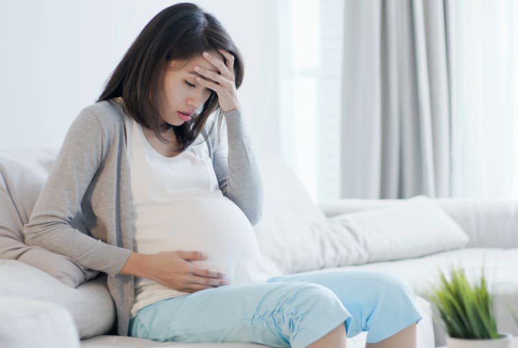 Rối loạn chức năng tuyến giáp ở phụ nữ mang thai | Vinmec